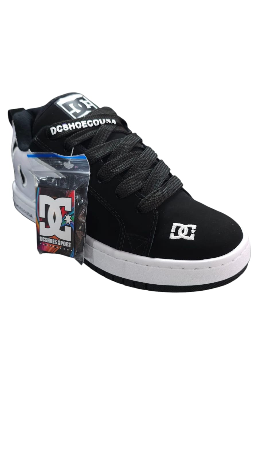 Tenis DC Shoes Court Graffic Replica AA Colors Black White