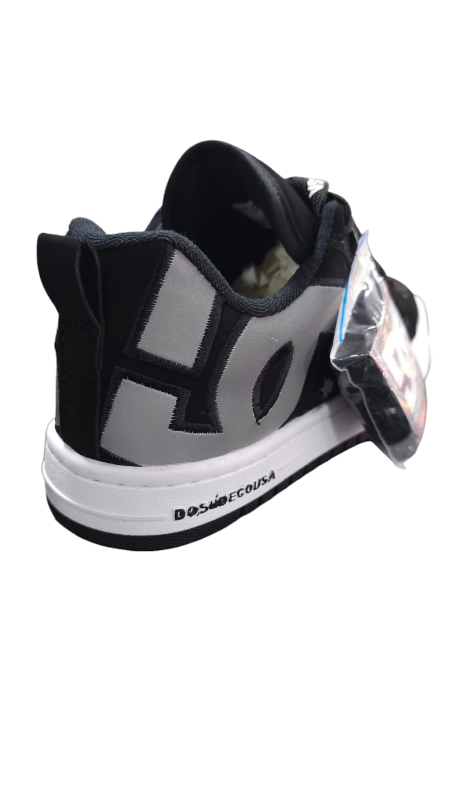 Tenis DC Shoes Court Graffic Replica AA Colors Black ReflectIVO