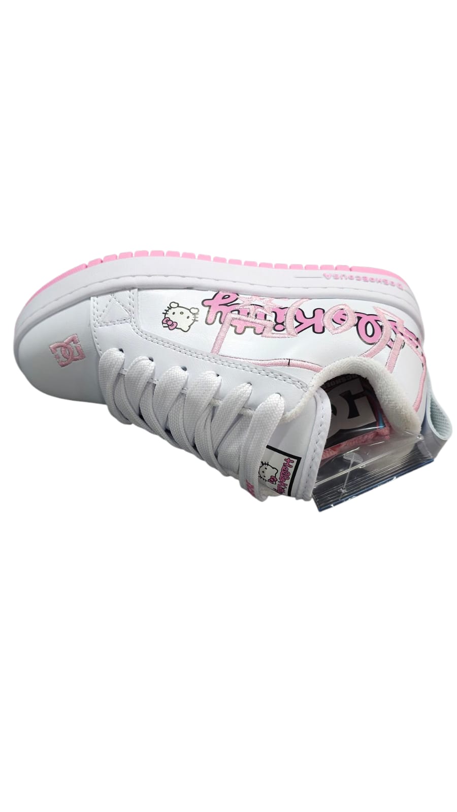 Tenis DC Shoes Court Graffic Replica AA Colors White Pink