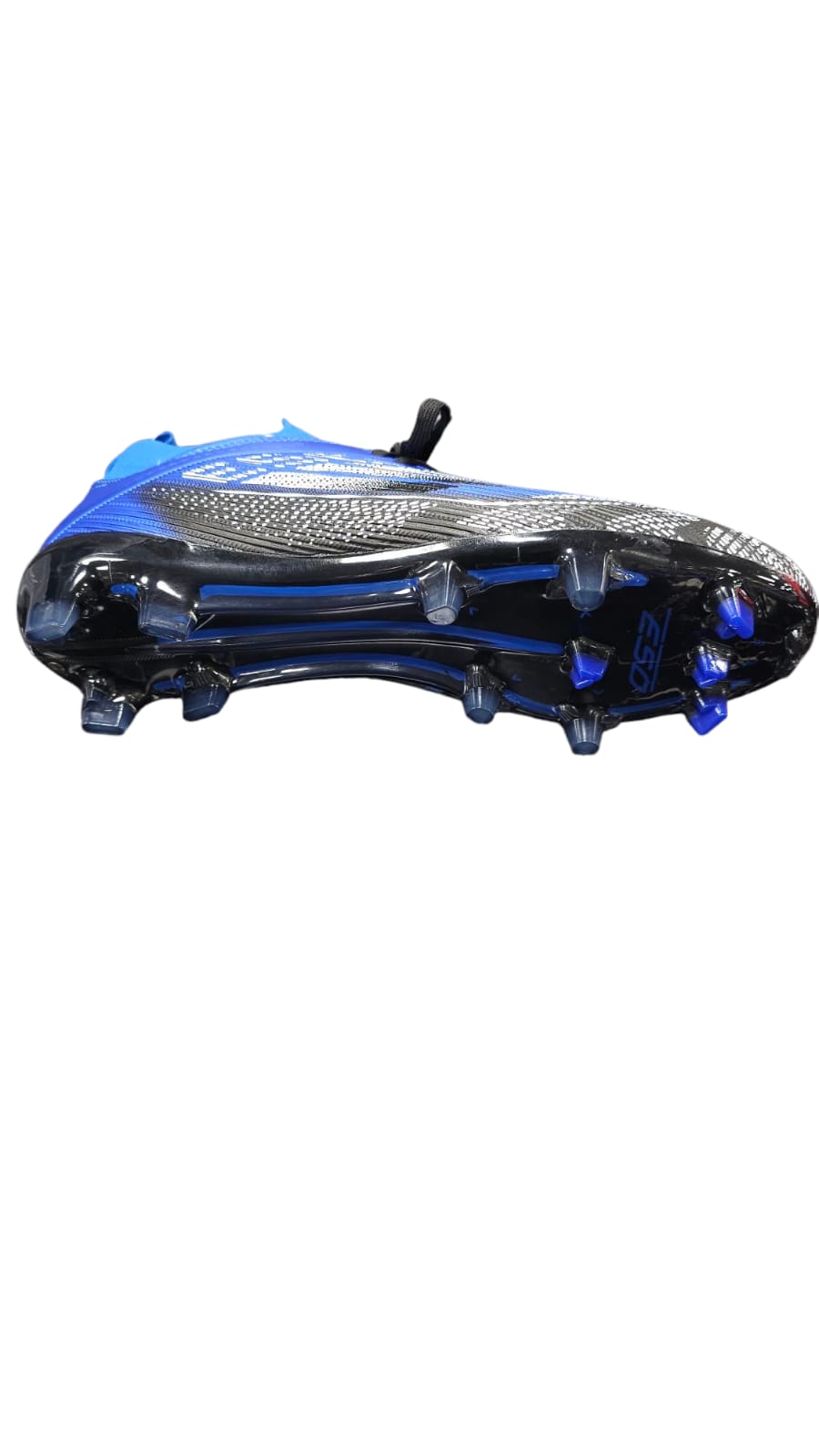 Guayos Importados Para Cualquier Tipo De Cancha De Pasto Natural y Artificial Blue