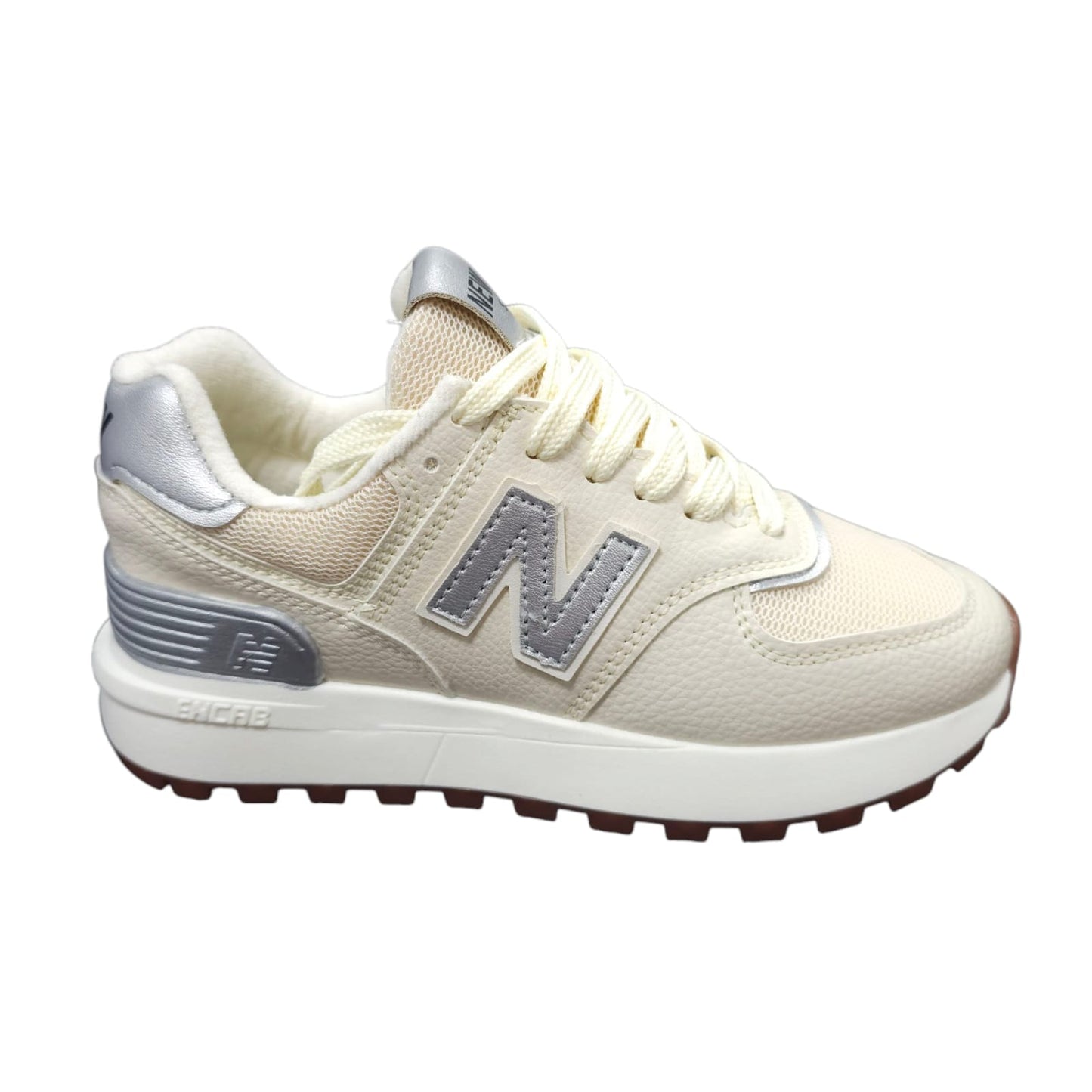 Tenis New Balance Replica AA Suela Alta New Colección Beige Plateado