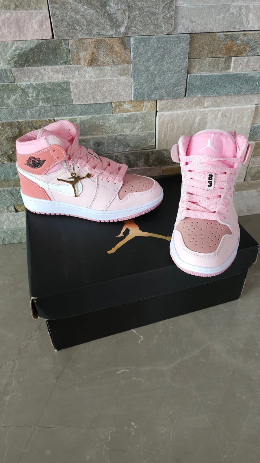 Tenis Nike Jordan Retro 1 Replica AAA Edition Camaleon ROSA