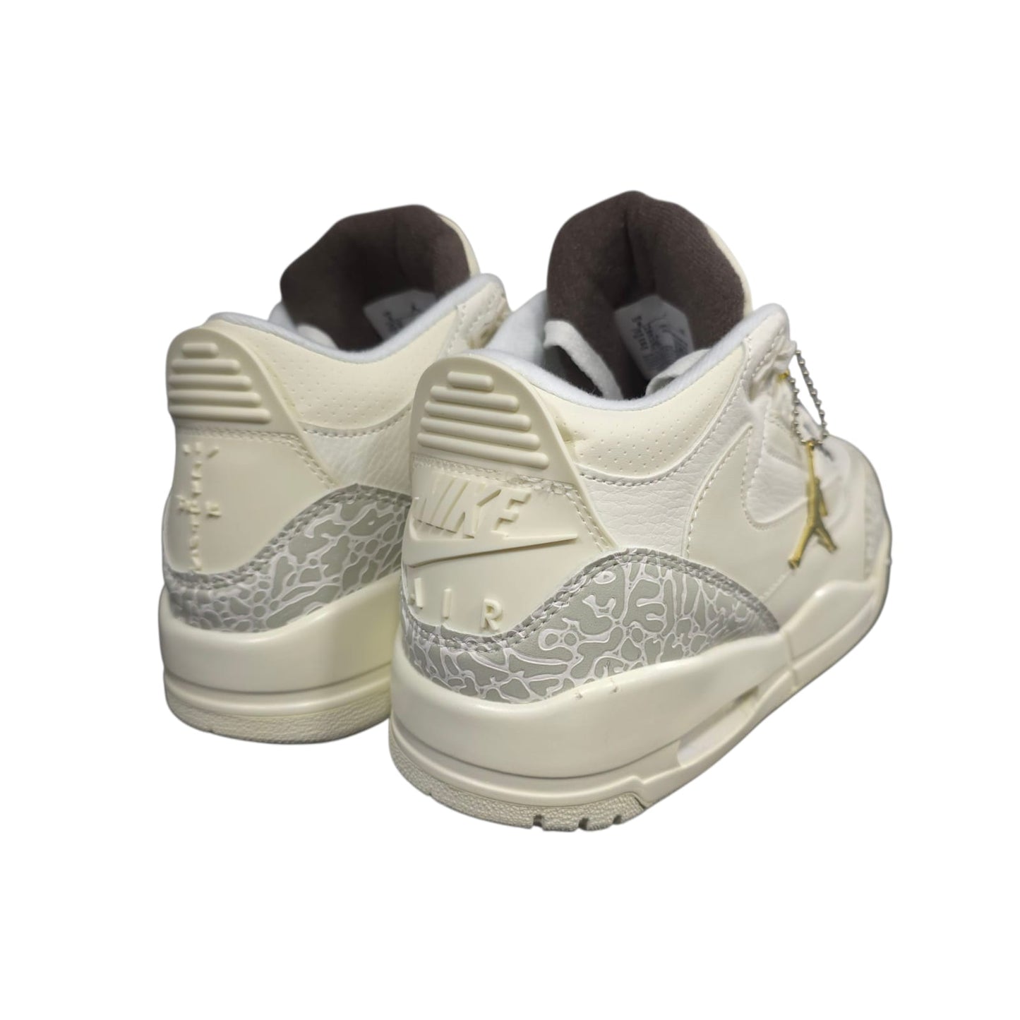 Tenis Nike Jordan Retro 3 Travis Scott Crema Replica AAA Importados