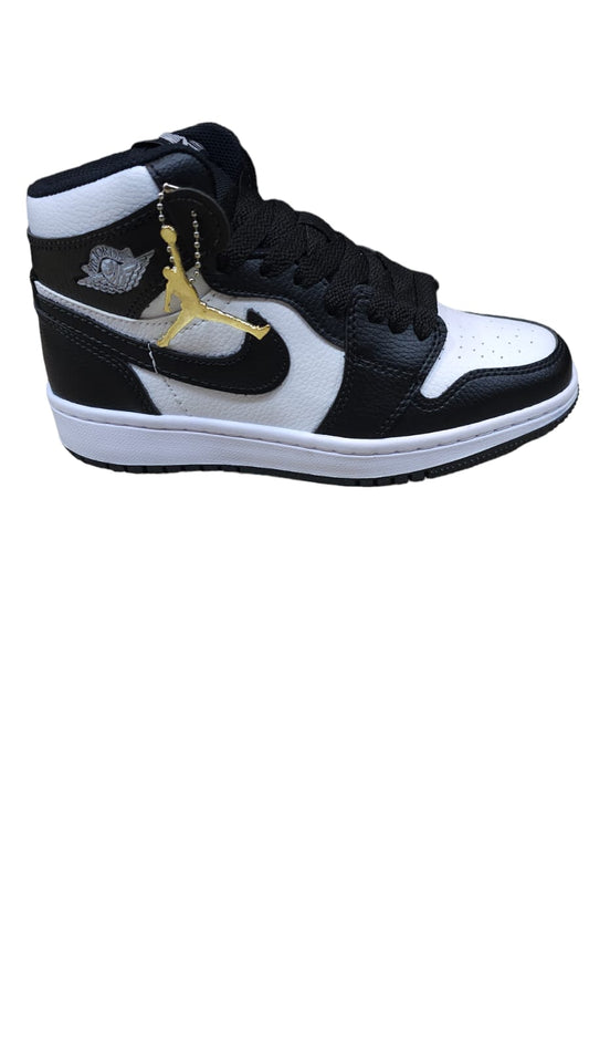 Tenis Jordan Retro 1 Negro-Blanco Calidad AAA