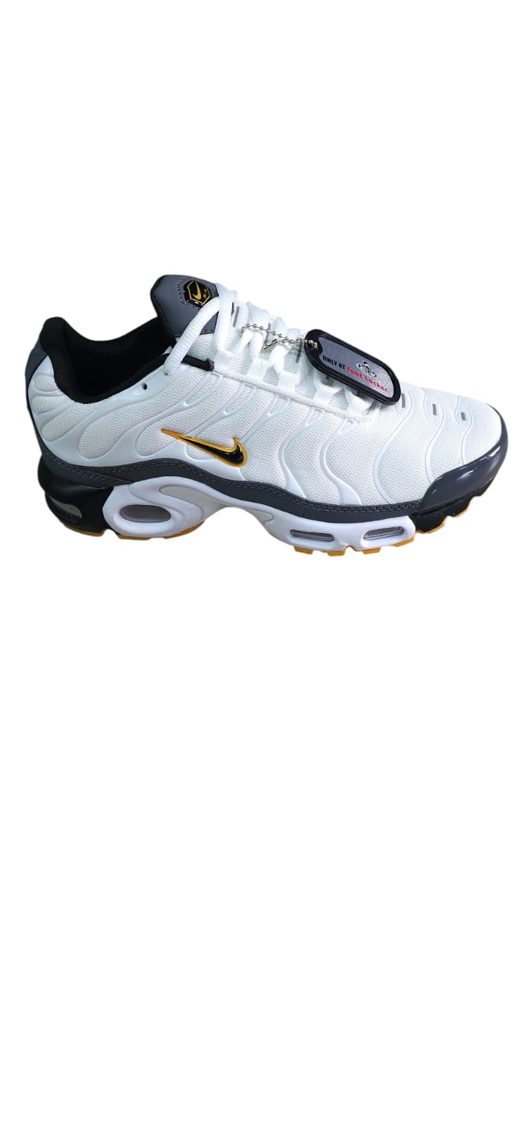Tenis Nike Air Max Plus TN 1.1 AAA Importadas White Yellow