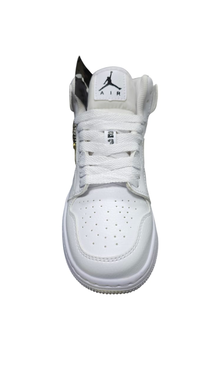 Tenis Jordan Retro 1 Replica AA White Black