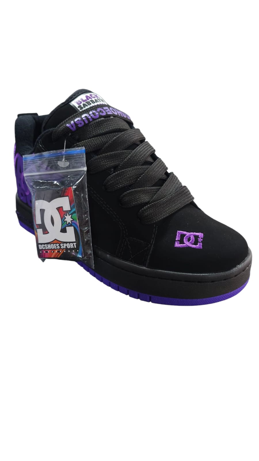 Tenis DC Shoes Court Graffic Replica AA Colors Black Lila