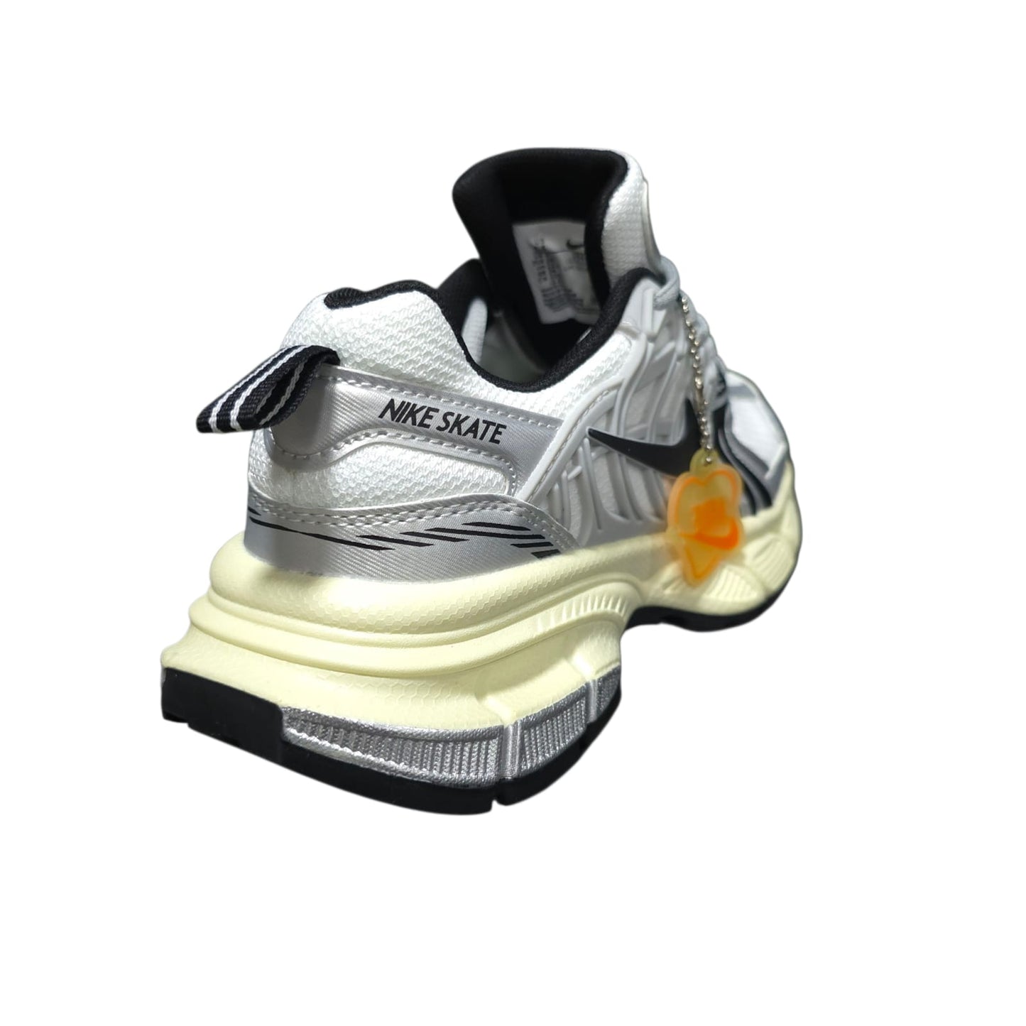 Tenis Nike Skate AAA Importados White Plata