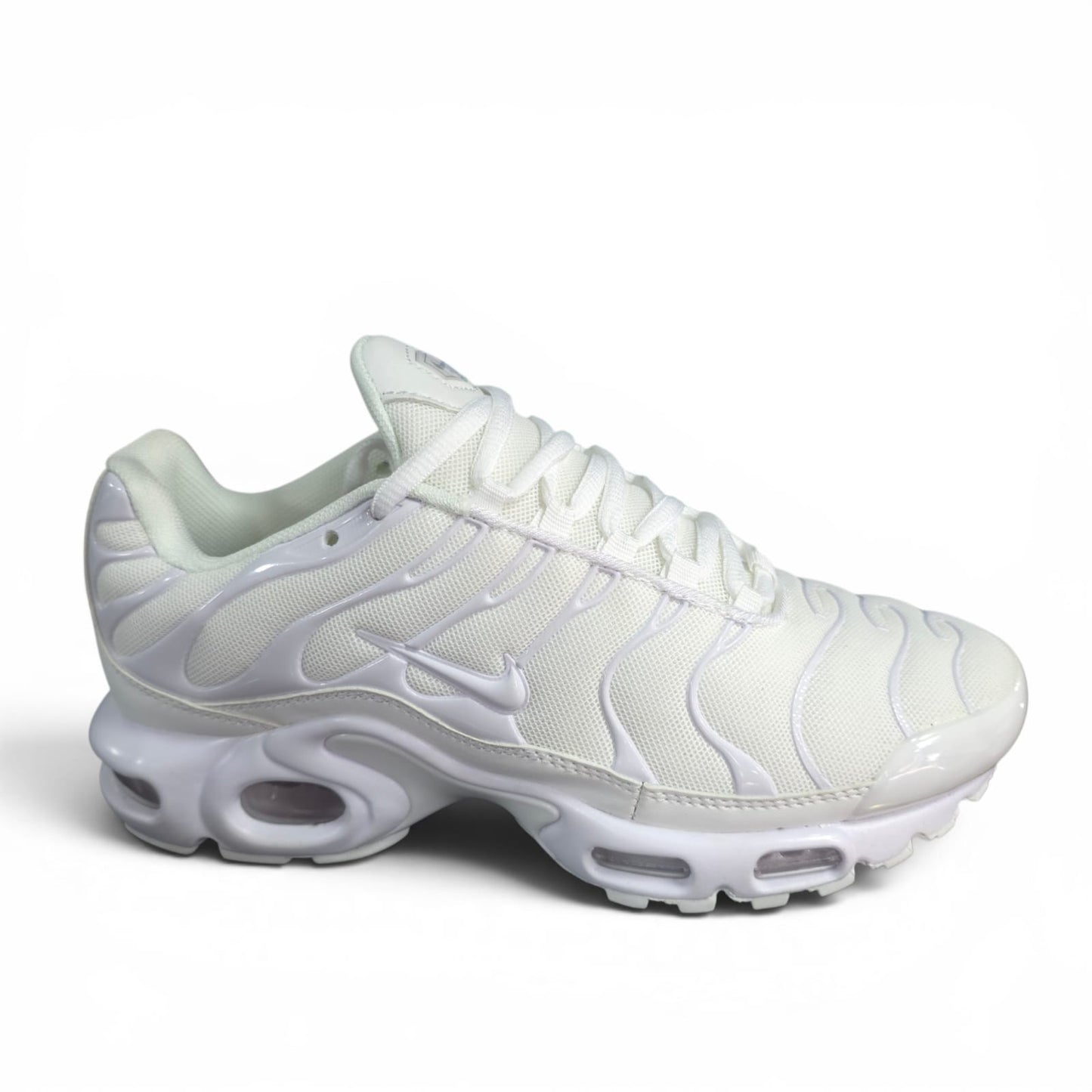 Tenis Nike Air Max Plus TN 1.1 AAA Importadas White