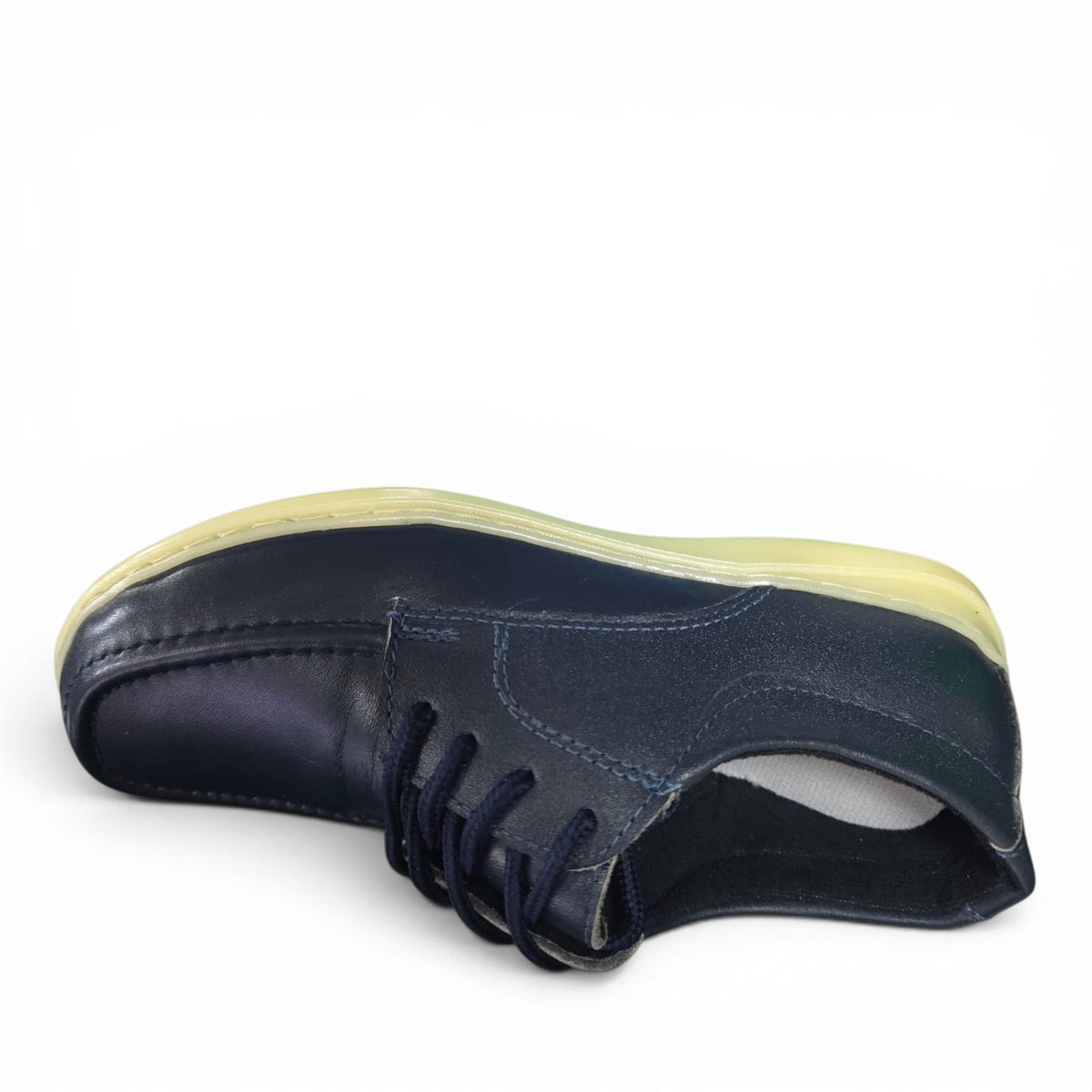 Zapatos Colegiales Azules En Cuero