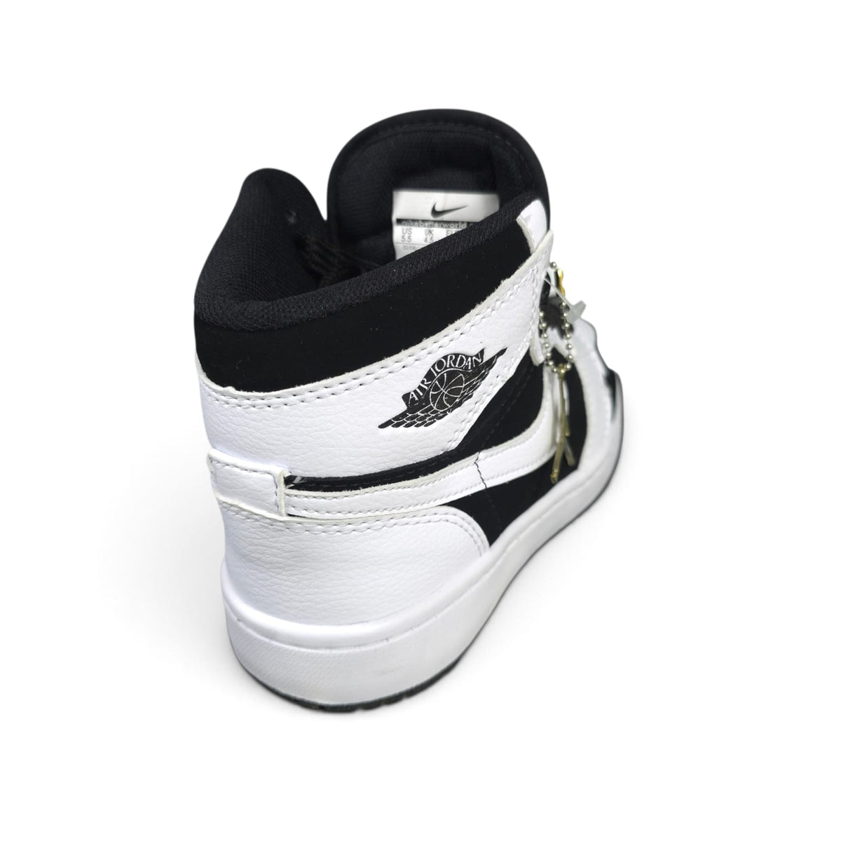 Tenis Nike Jordán Retro 1 Replica AAA Black  Coleccion
