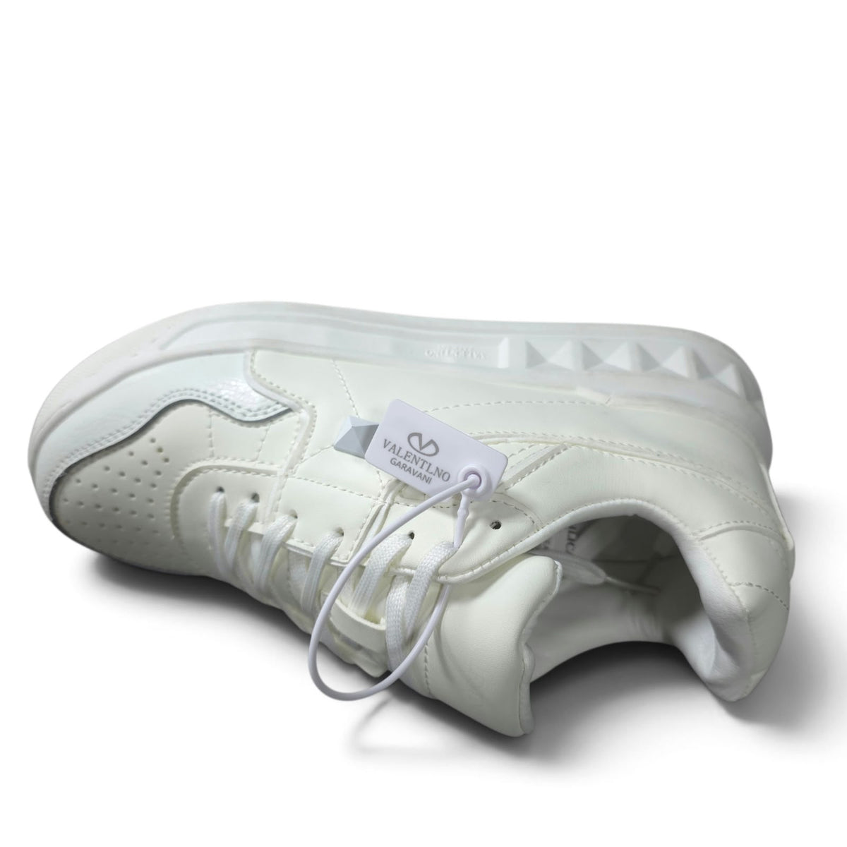 Tenis Importados Valentino AAA