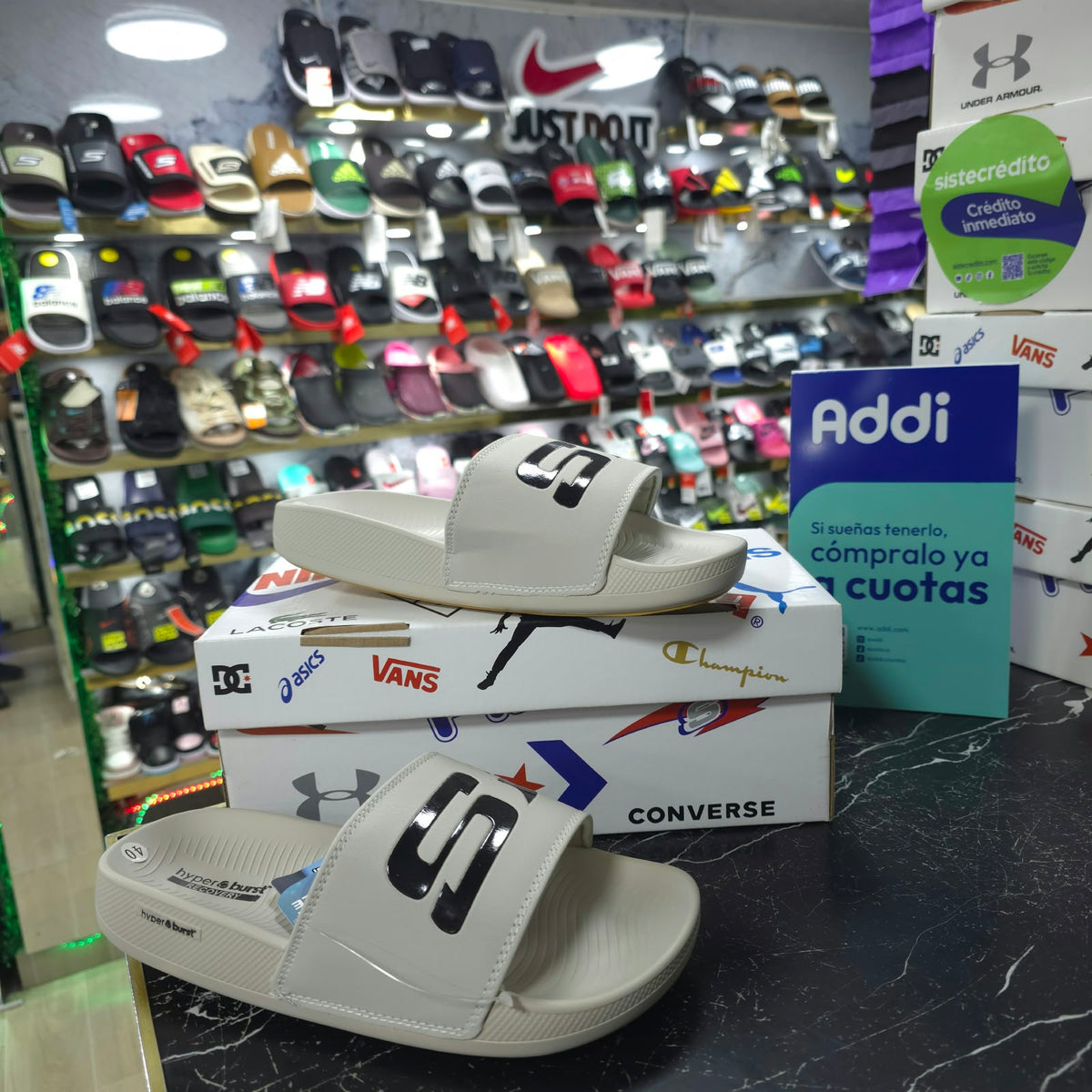 Chanclas Skechers AAA Importadas 1.1