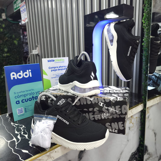 Tenis Skechers Black White Lifestyle AA Black White