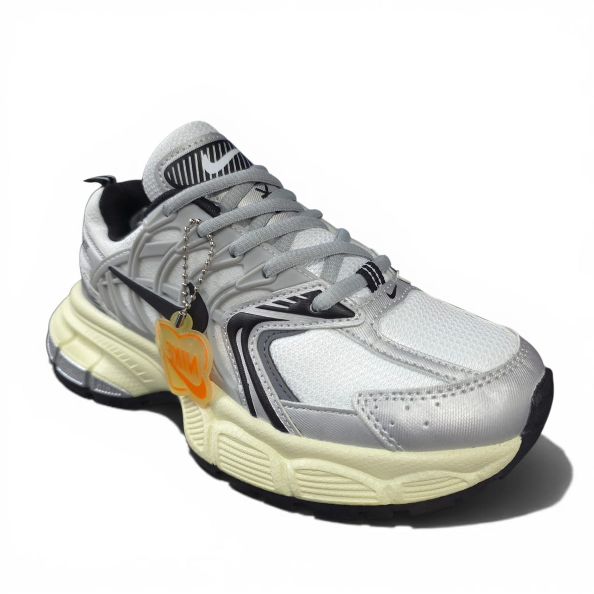 Tenis Nike Skate AAA Importados White Plata