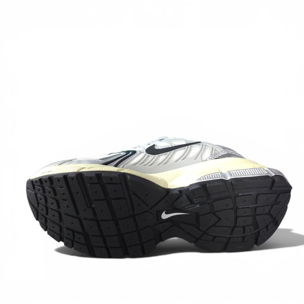 Tenis Nike Skate AAA Importados White Plata